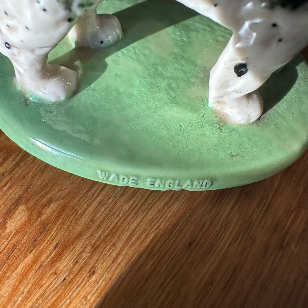 🏆 Vintage Rare Wade England Dog Figurine – Championship Series Spaniel Decor